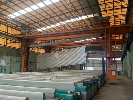 Harga yang bagus Garis produksi anodisasi yang dapat disesuaikan untuk profil ekstrusi aluminium on line