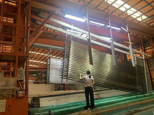 Tangki Degreasing dengan asam sulfat bebas 180 plusmn 30 g/l untuk lini produksi anodizing