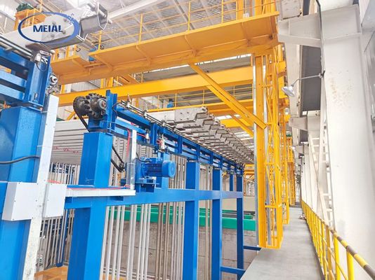 Lanjutan 600 Ton / Bulan Aluminium Anodizing Line Smart Berkelanjutan SEO-dioptimalkan