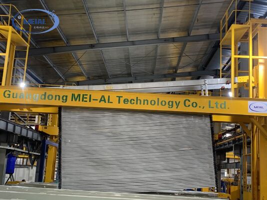 Harga bagus 8000*lebar*3500 Tangki Dalam Ukuran Anodizing Produksi Line Untuk 6061 Untuk 6063 Aluminium Dengan Skalabilitas Dan Otomasi on line
