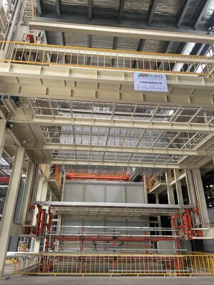 Harga bagus Jalur Produksi Anodisasi Aluminium Vertikal Otomatis dengan Ketebalan Film Oksida Anodik 0 hingga 50 µm dan Penggantung Vertikal Derek Gantry On line