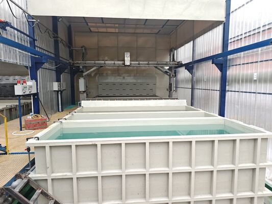 Harga bagus 60 Ton/Bulan Jalur Anodisasi Aluminium Sepenuhnya Otomatis dengan Kontrol Suhu Presisi ±1°C dan Sistem PLC On line
